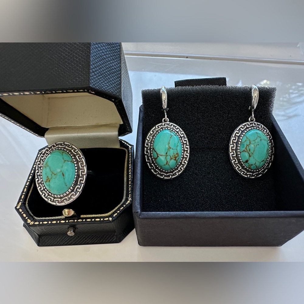 925 sterling silver Beautiful big turquoise ring and earrings,NWT,ring size 9